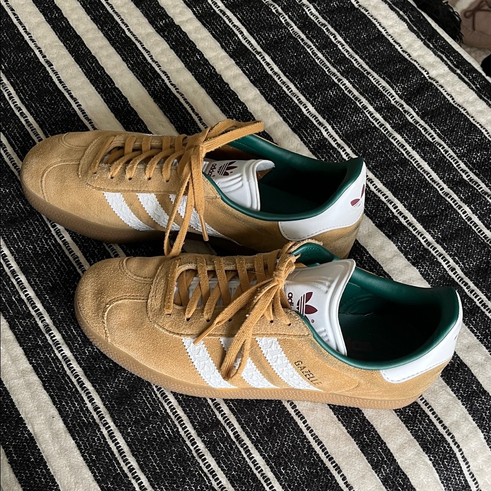 Adidas gazelle